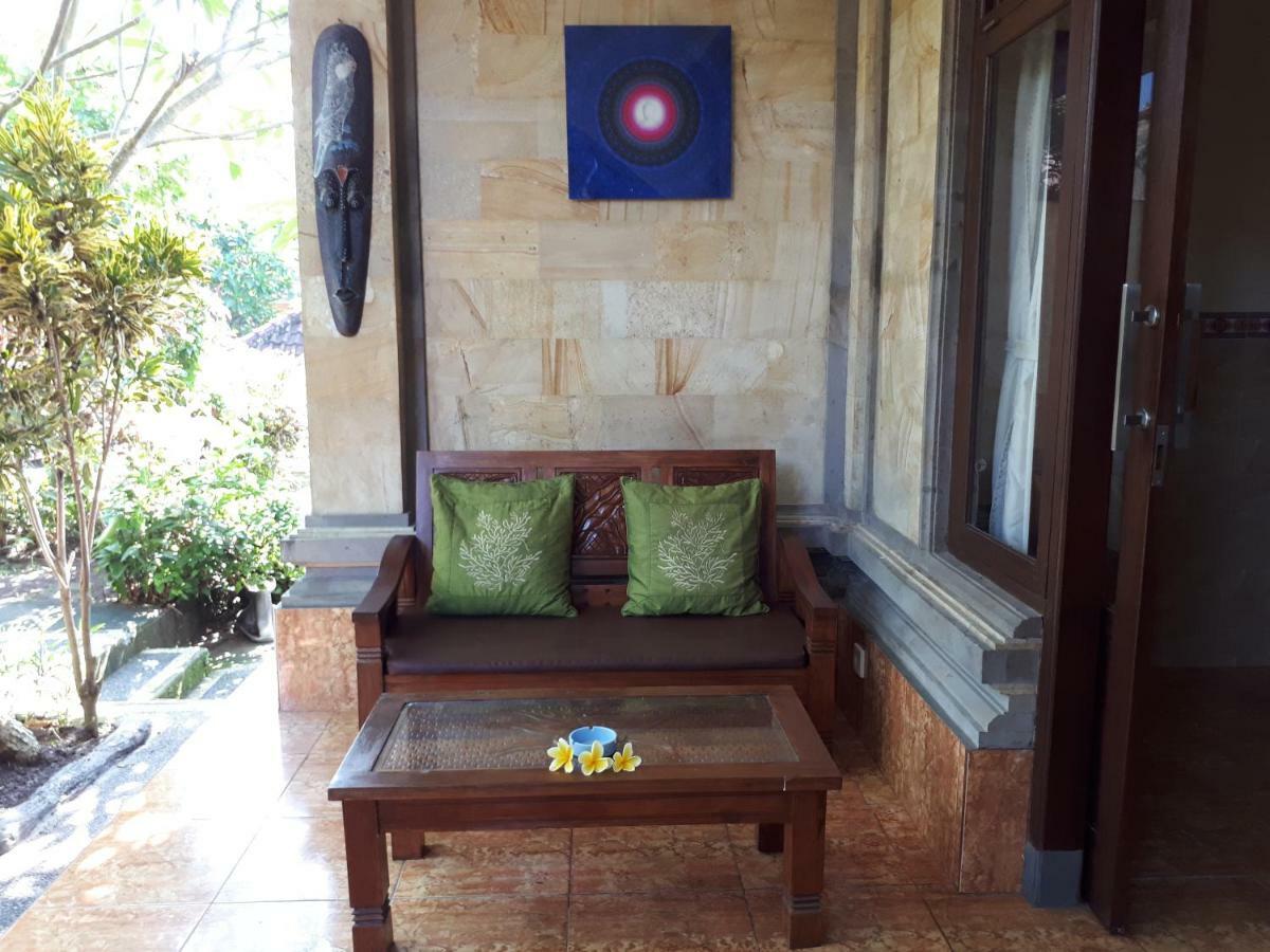 Mulan Dini House Lägenhet Ubud Exteriör bild